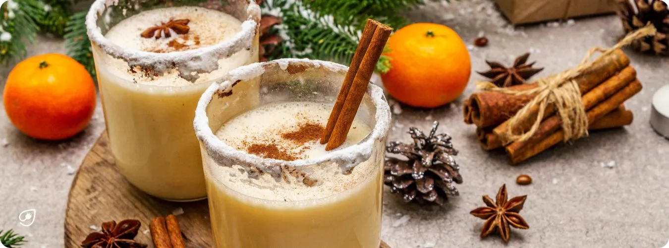 Köstlicher veganer Eierpunsch als Drink für kalte Tage.